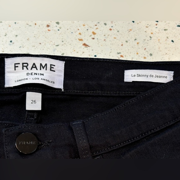 FRAME Denim Le Skinny de Jeanne Raw Stagger Hem Jeans in Black‎ Film Noir Sz 26 - Picture 8 of 11